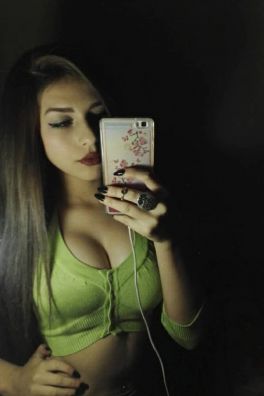 Фотография номер 4 - Карина, 22 года